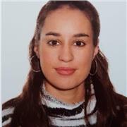 Mi nombre es Sara. Soy Maestra en INFANTIL Y PRIMARIA con mención inglesa. Cuento con formación bilingüe (B2 CAMBRIDGE Y C1 EOI). Tengo experiencia como profesora particular de inglés y profesora como interina en la etapa de infantil en centros públicos d